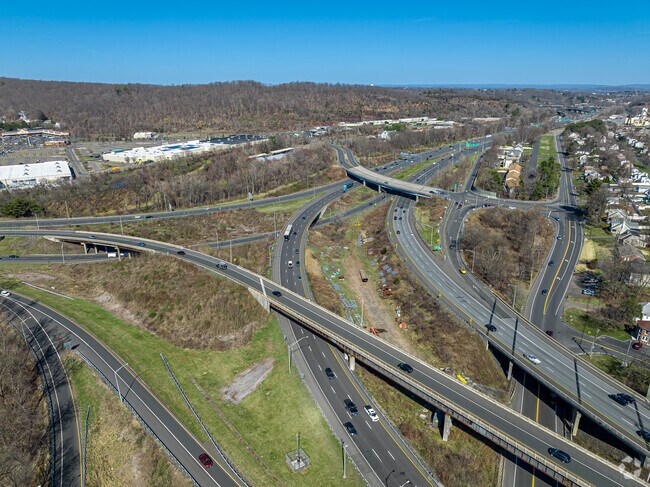 With I-84 Running Right Through Town Plainville Residents Can Easily Commute To Work