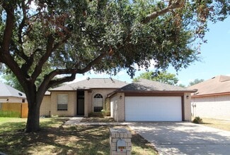 2210 E 29th St, Mission, TX 78574