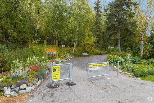 Residents often visit the Alaska Botanical Garden in Basher.