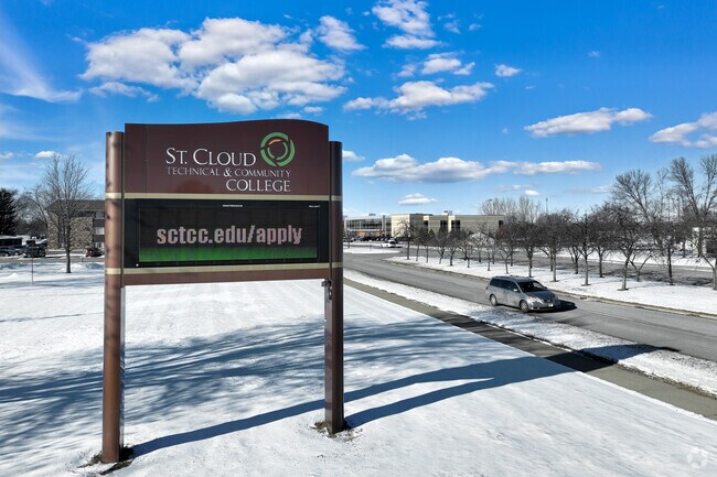 St. Cloud Technical & Community College is a highly-rated school, ranking fourth best community college in Minnesota.