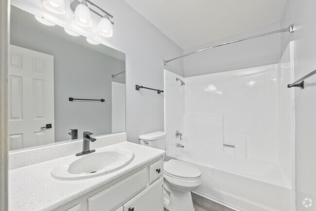 Concord Square Apartments, Riverside, CA 92507 - photo 5