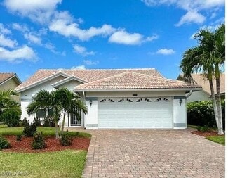 360 Fox Den Cir, Naples, FL 34104