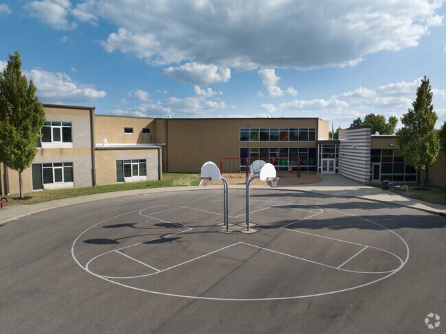 Eastmont Elementary School is located in the Outer East Dayton are of Ohio.