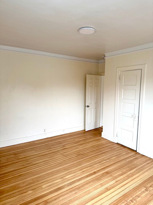 45 Underhill St unit 2, Tuckahoe, NY 10707 - photo 4