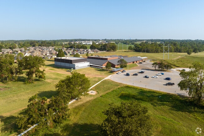 Angus Valley Park school is on the South side of Prattville.
