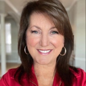 Gloria Steele
