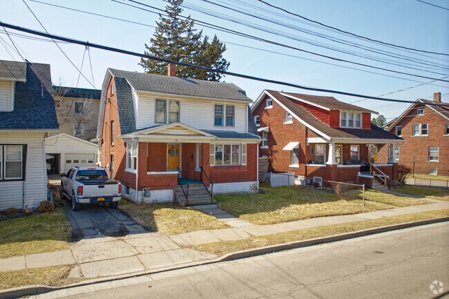 American Foursquare homes in Hornell range in price from $50,000 to $250,000 depending on their size.