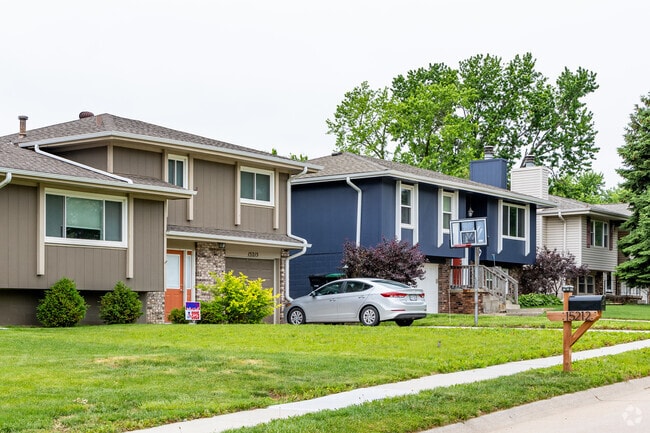Stony Brook streets are bordered by paved sidewalks, convenient for dog-walking or daily strolls.