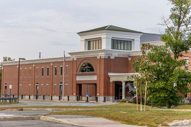Hampden Academy serves students 9-12 in Maine.