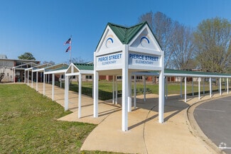 Pierce Street Elementary School
