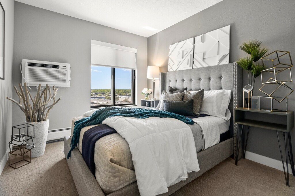 Lux Apartments 6100 Summit Dr N, Minneapolis, MN