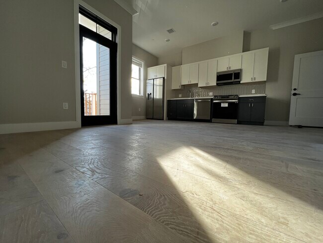 11 Bagnal St unit 204, Allston, MA 02134 - photo 5