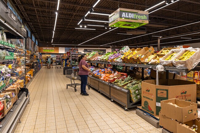 Fayetteville Junction residents can stock up on groceries at the Aldis, just across I-49.