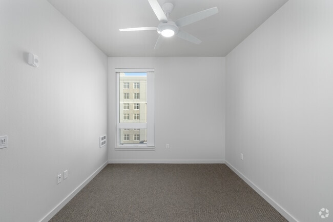 Waterleaf, Portland, OR 97201 - photo 7