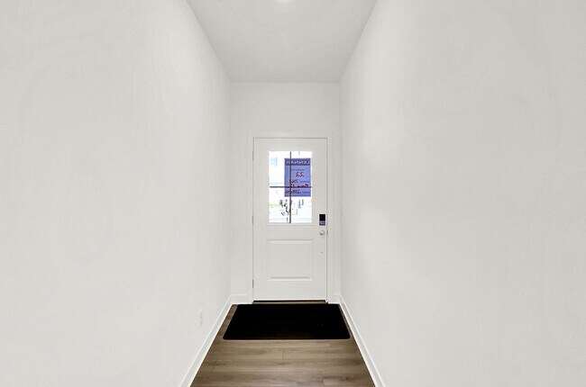 7561 Marin Pkwy, Cumberland, IN 46229 - photo 4