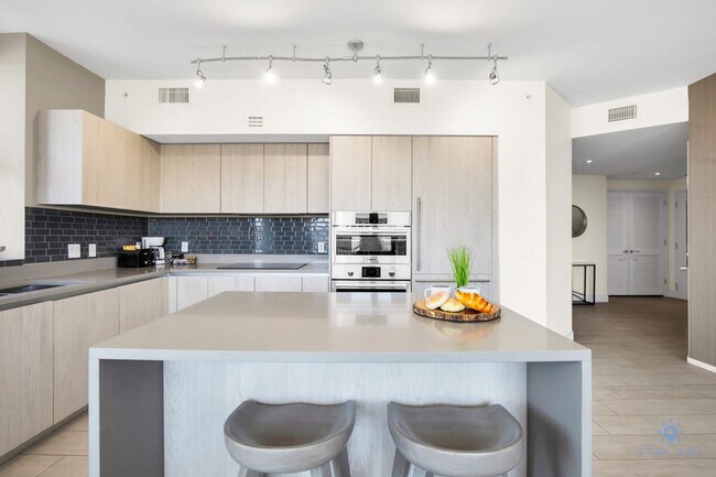 4112 Jimmy Buffett Mem Hwy unit ID1227208P, Hollywood, FL 33019 - photo 3