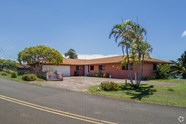 Ranch homes are located further inland.