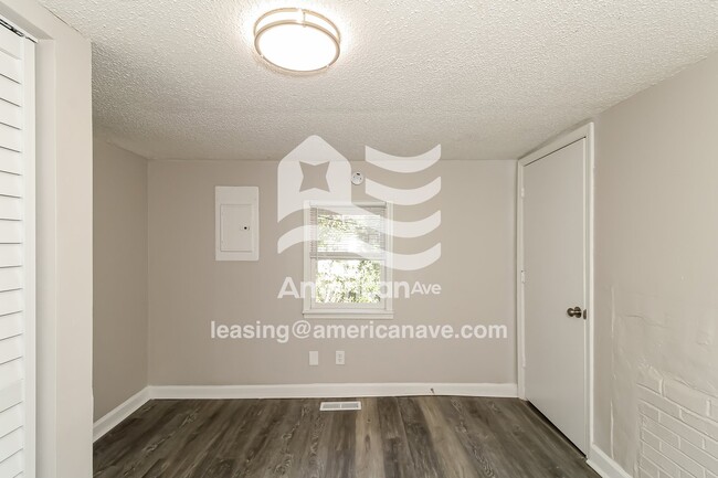 1607 Lee St, Camden, SC 29020 - photo 7