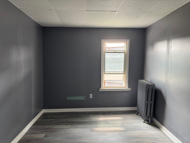 327 E 6th Ave unit 327 6th Avenue 2nd F, Altoona, PA 16602 - photo 4