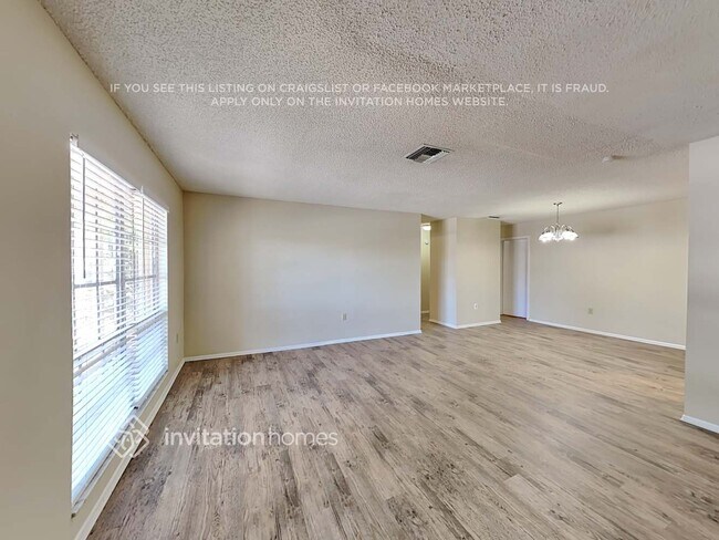 8721 Schrader Blvd, Port Richey, FL 34668 - photo 4