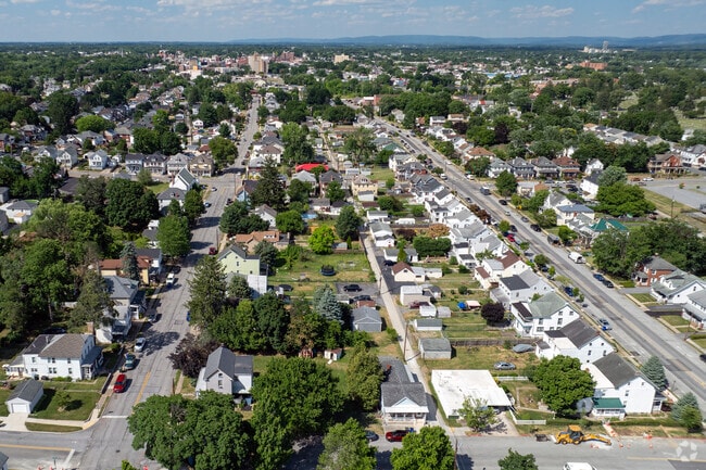 South End is a neighborhood with a midcentury atmosphere with homes built in the 50's and 60's.
