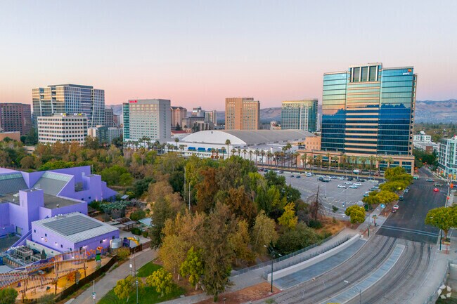 Downtown San Jose is easily accessible via the 101 highway from the Evergreen Estates area.