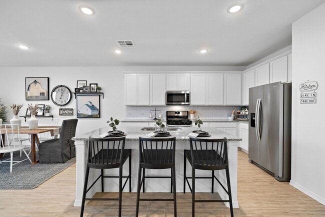 17227 White Peace Dr, Waller, TX 77484 - photo 2