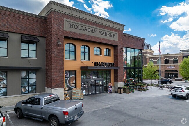 Harmon’s Holladay Market offers a walkable market option for many Holladay residents.