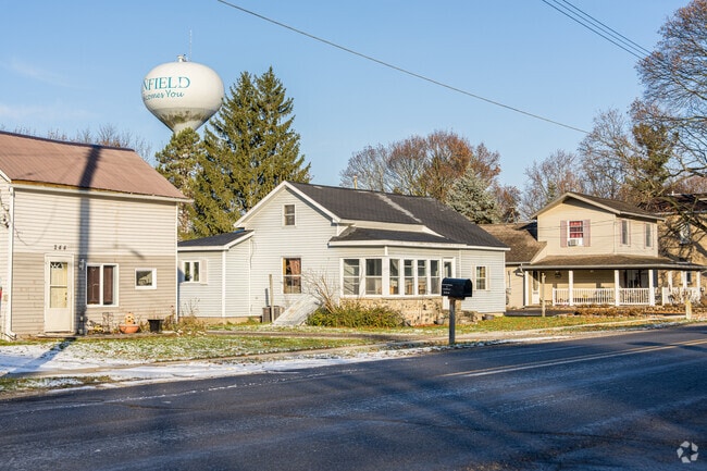 A row of various homes in Sunfield.