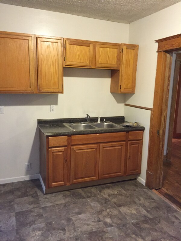 6807 St Louis Ave, St. Louis, MO 63121 - photo 2