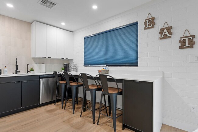 4403 N 13th Place unit ID1366967P, Phoenix, AZ 85014 - photo 6