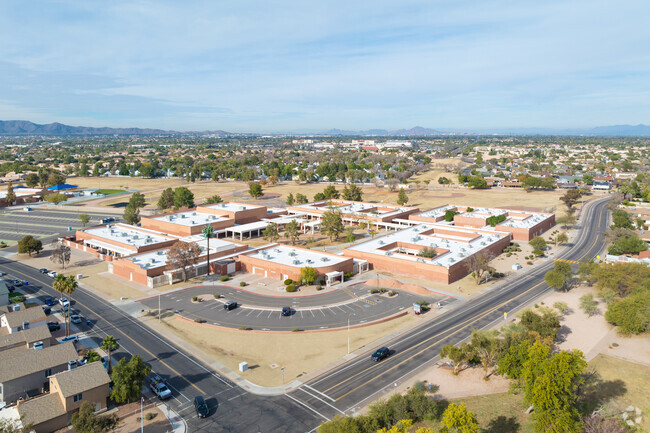 Kyrene Del Pueblo Middle School