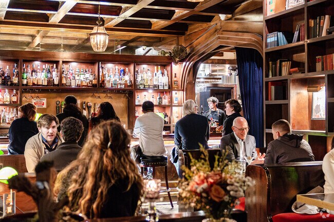 Rancho Park's favorite bar The Wellesbourne offers an old-world ambience, live music and more.