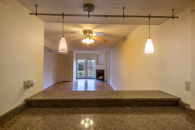 325 Franklin St unit 308, Cambridge, MA 02139 - photo 7
