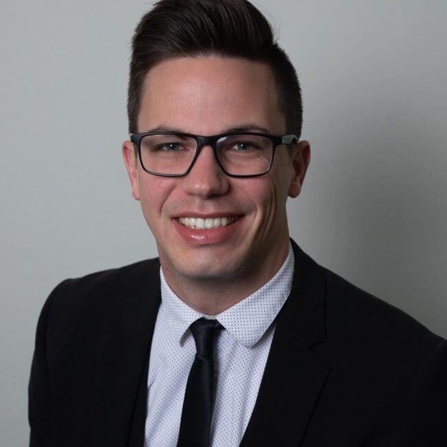 Agent Photo