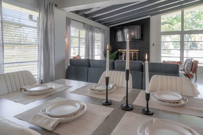 4301 N Albany Ave unit ID1053147P, Tampa, FL 33607 - photo 5