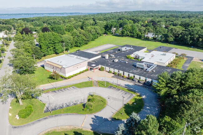 Students at Hamilton Elementary in North Kingstown, RI, benefit from a scenic campus with open fields.