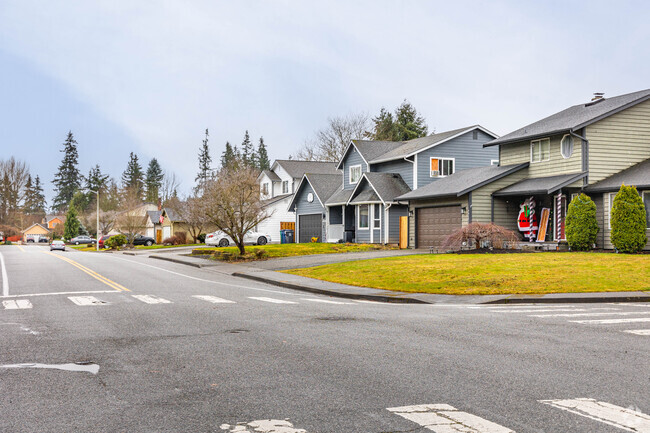 Most homes in Getchell date to the 1900s and 2000s in the neighborhood's planned areas.
