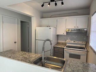 6150 SW 37th St Unit 1-20, Davie, FL 33314