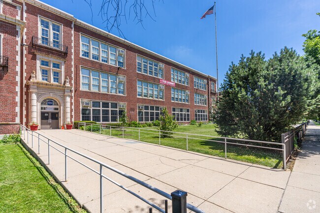 Ted Lenart Regional Gifted Center has 289 students in grades PK and K-8 in West Chatham.