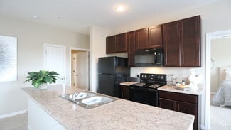 7450 Vantage Dr, Columbus, OH 43235