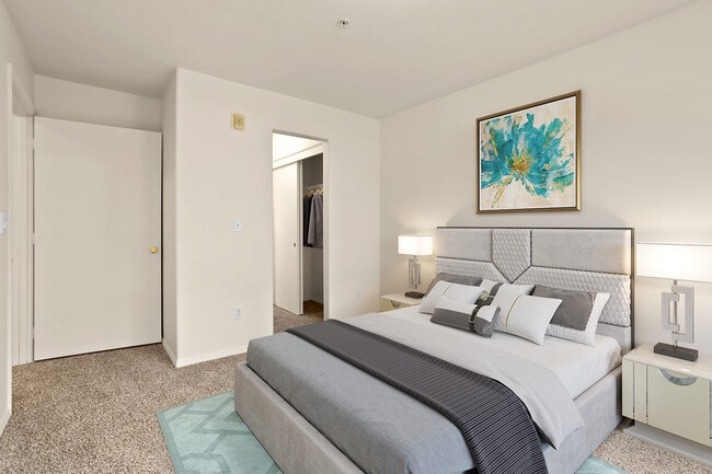 Woodview, Beaverton, OR 97007 - photo 4