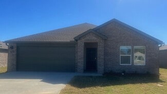 114 E Sunbelt Ct, Mayflower, AR 72106
