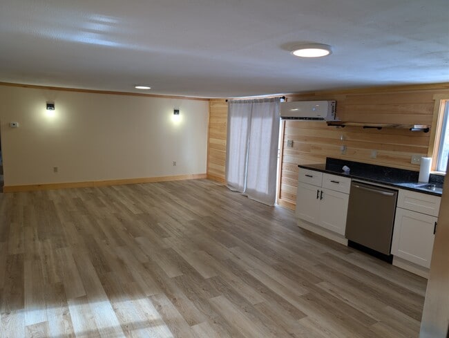 2213 Western Ave unit C, Newburgh, ME 04444 - photo 7