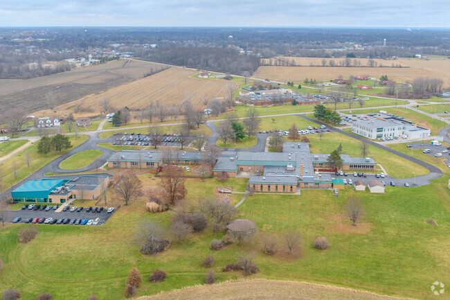 Aerial view of Murray Ridge School and surrounding area.