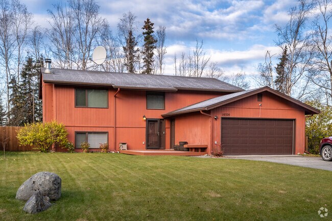 Some large homes are surrounded by trees in Birchwood.