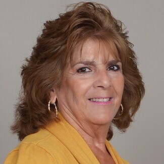Louise Bloomer