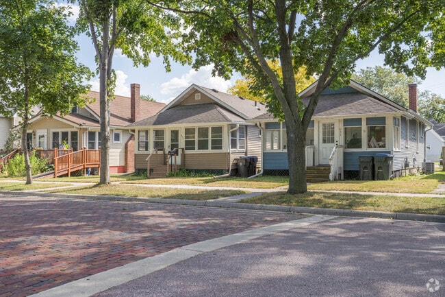 Rows of craftsman style homes dot the landscape of the Sibley Park neighborhood.