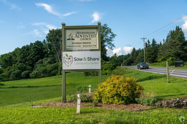 Brownell Mountain School is a private, Seventh-Day Adventist school for students in grades 1-5.