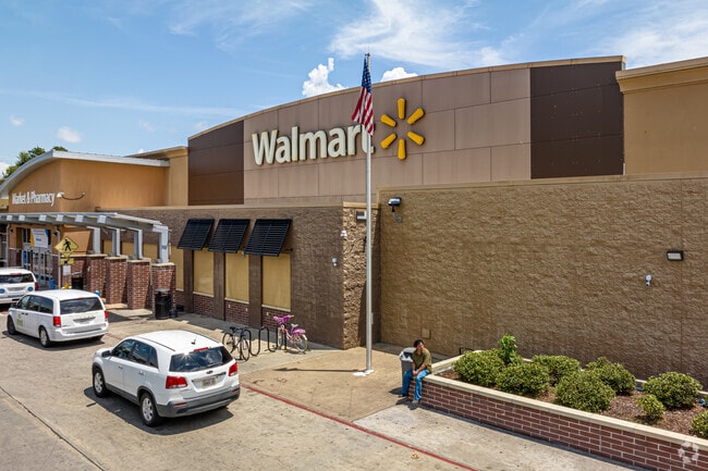 Walmart is one of several retail locations in Pontchartrain Park.